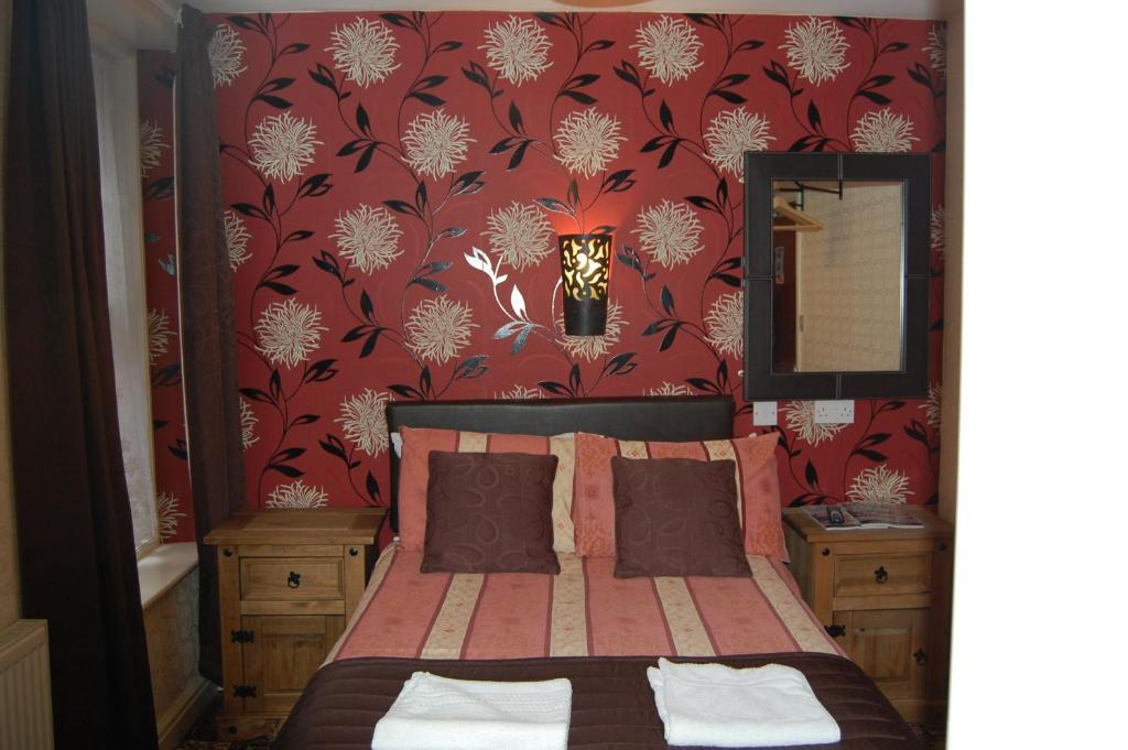 The Trafford 3*
